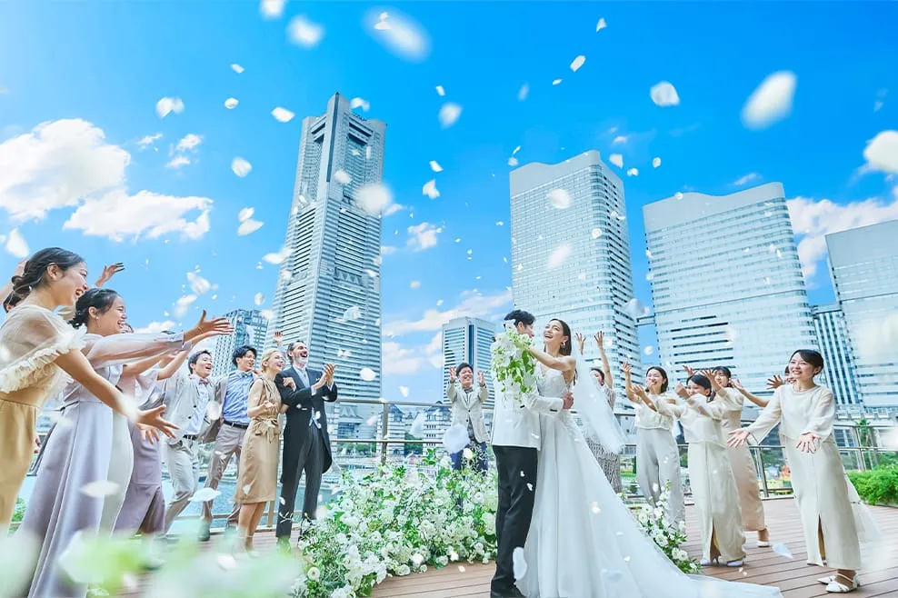 アニヴェルセル みなとみらい横浜のチャペル&パーティ会場のイメージ画像2