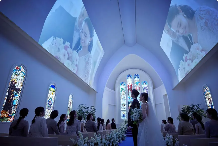 家族の絆を感じる、<br class='sm:hidden' />感動の時間。