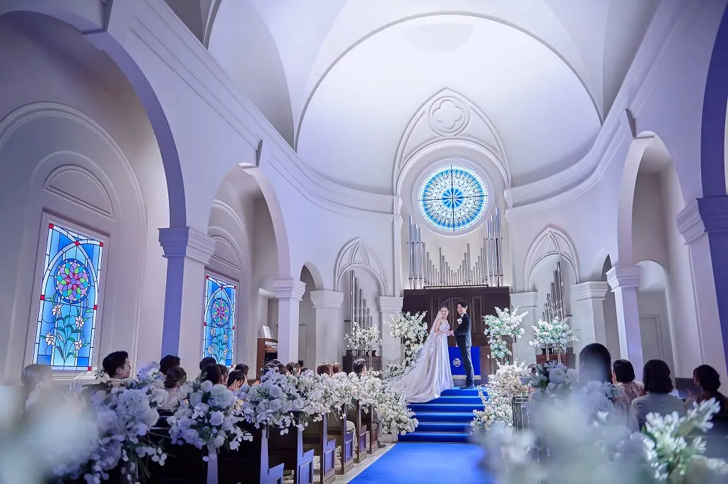 チャペルで行うキリスト教式