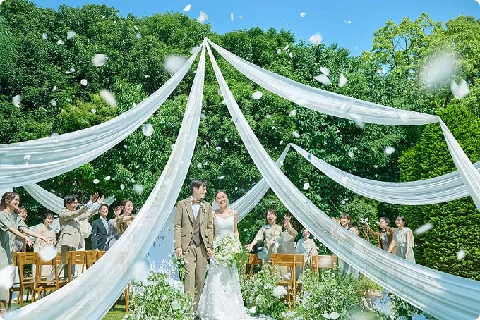 ガーデンで行う人前式