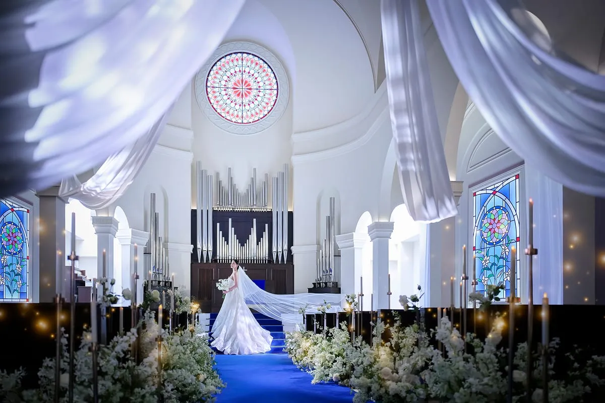 CHAPELLE d'ANNIVERSAIRE 1