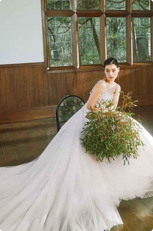 Elegantのドレス画像3