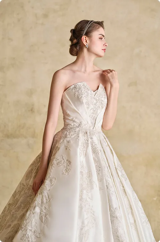 Elegantのドレス画像4