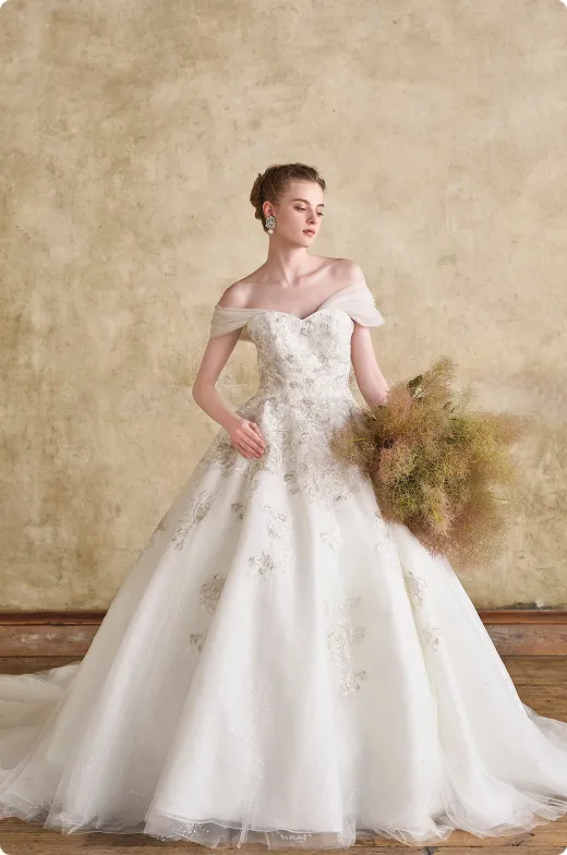 Elegantのドレス画像7