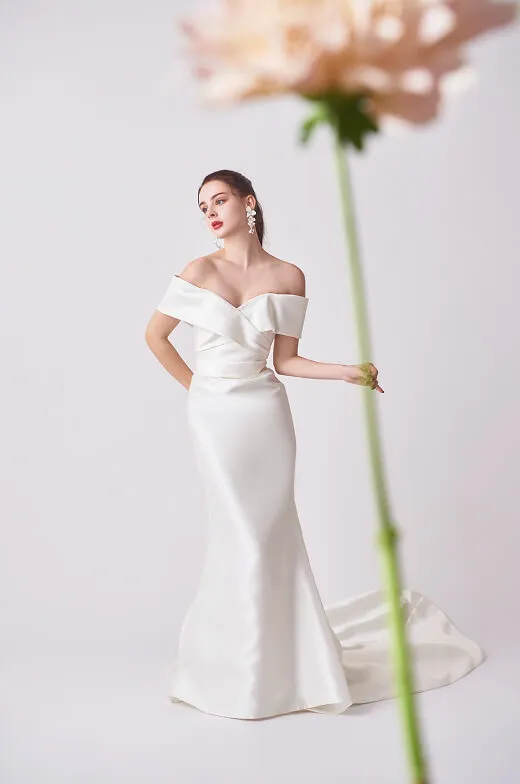 ファッショナブルドレス画像1