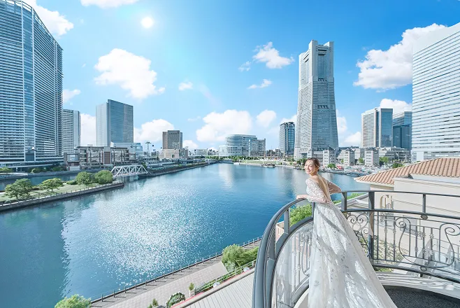 みなとみらいの象徴
街と海がおふたりを祝福する場所