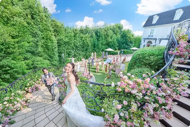 緑が祝福する
心ほどけるガーデンパーティ