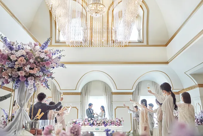 スワロフスキーのシャンデリア