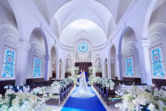 圧巻のスケールを誇るチャペル