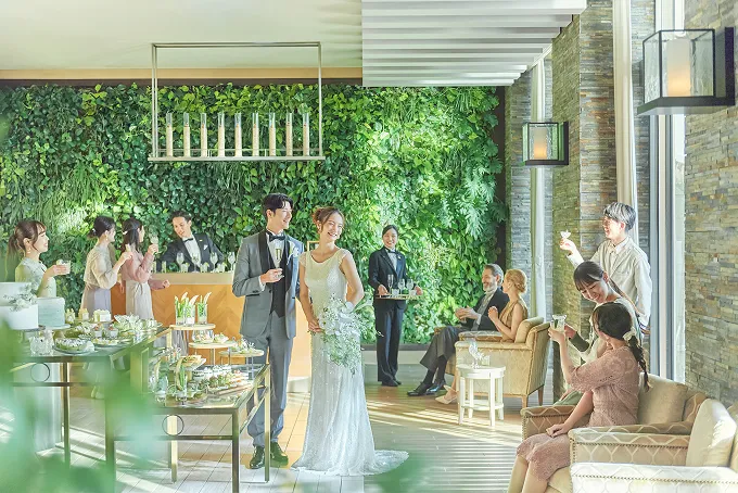 ゲストとくつろぐロビースペース