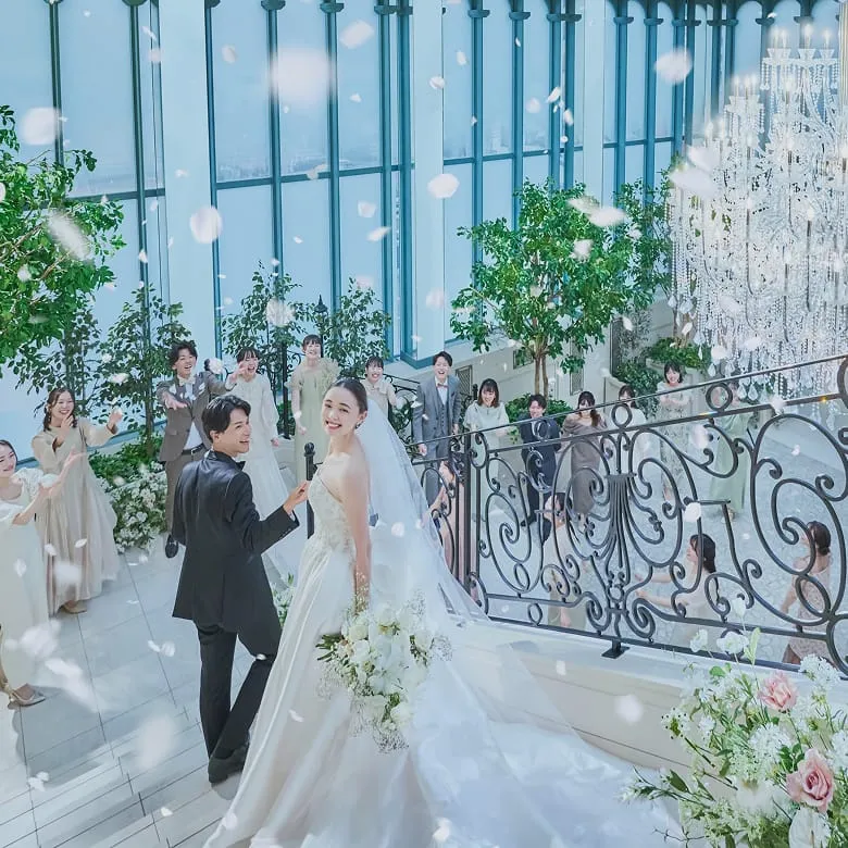 チャペル & パーティ会場