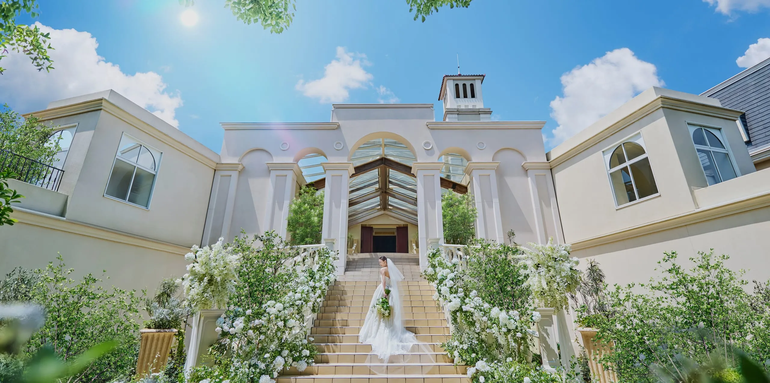 チャペル & パーティ会場