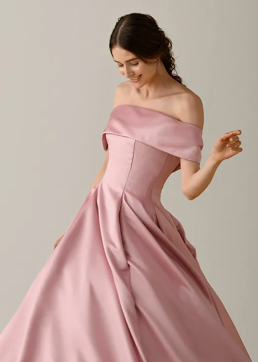 TAKAMI BRIDALのドレス画像2