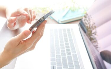 結婚式ってどのくらいお金がかかるの？≪結婚式費用の基本～自己負担額まで解説！≫
