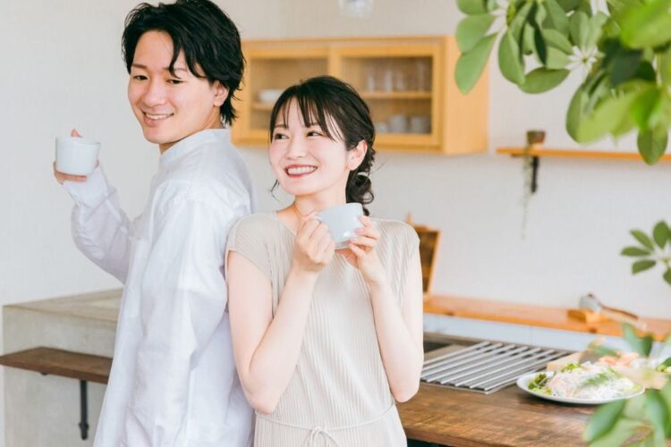 【結婚の手続き・届出マニュアル①】婚姻届提出前に確認!入籍と引っ越しの順番について