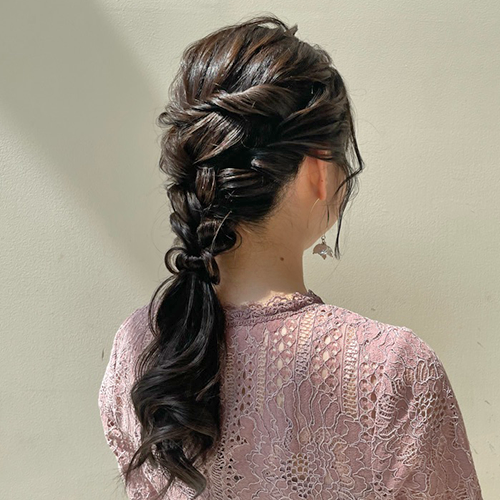 結婚式参列のゲスト髪型