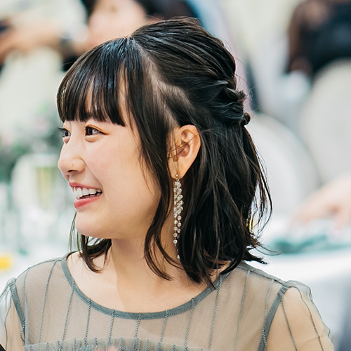 結婚式参列のゲスト髪型