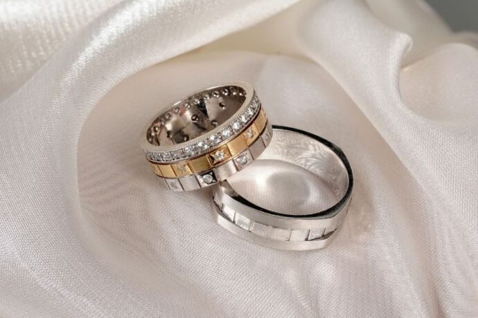 結婚指輪の宝石