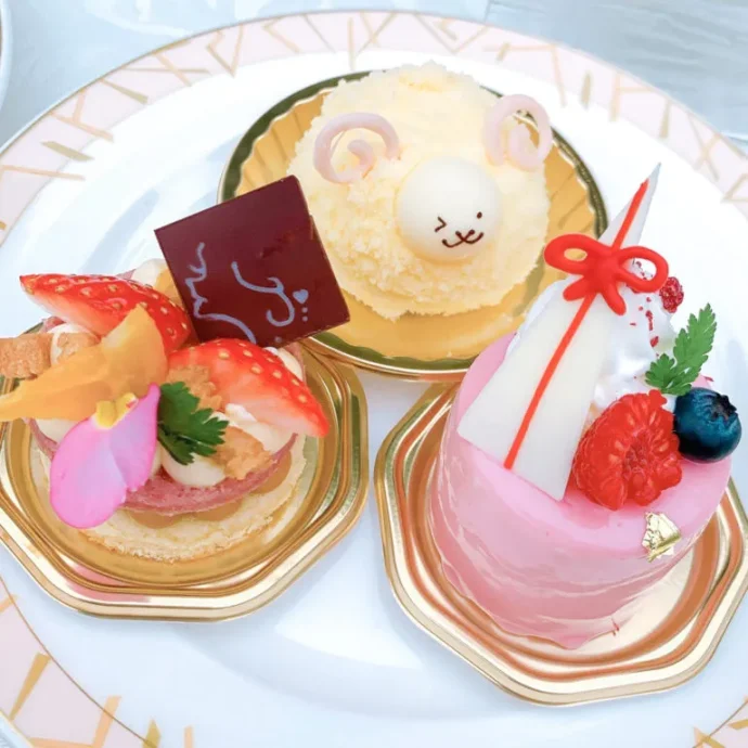 定番の演出デザートビュッフェにアレンジを加えて♡ゲストから『かわいい!』があふれる甘いおもてなしアイデア【今週のスタスナ】