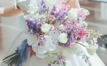結婚式を彩る花が咲き誇るシーズン♡春のウェディングブーケ10選【今週のスタスナ】