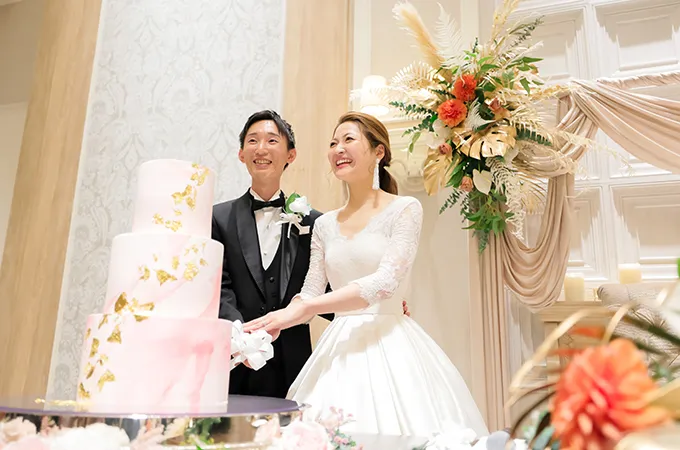 【#結婚式BGMリスト】泣ける・笑える・楽しめる音楽!先輩カップルの実例集