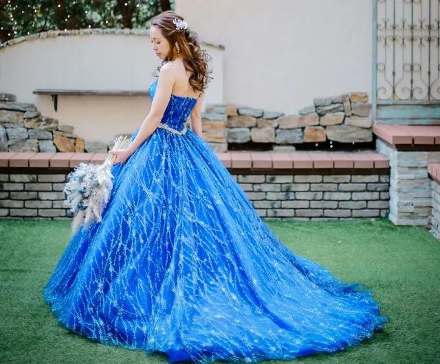 青のカラードレス