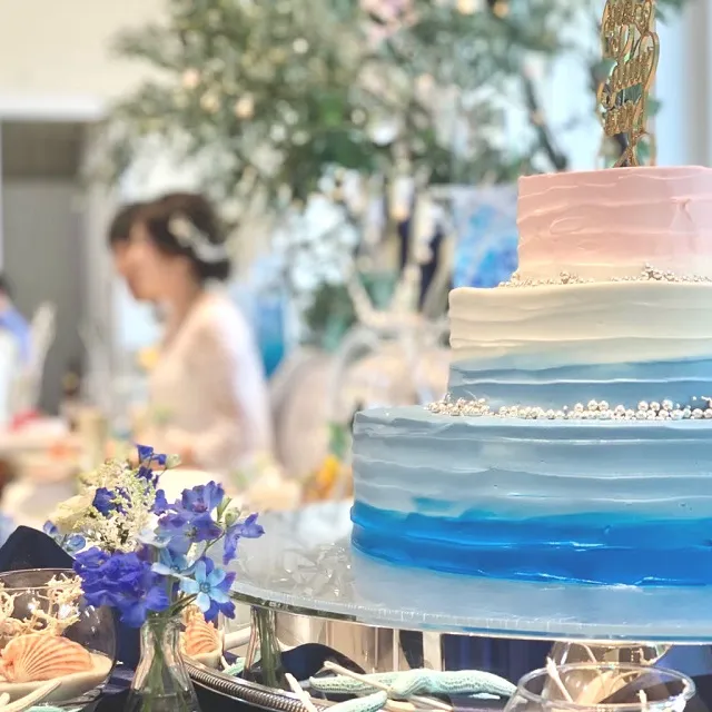 ≪ピンク×ホワイト×ブルーのグラデーションケーキ≫