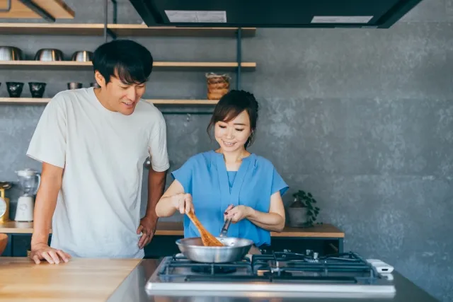 2月20日は「夫婦円満の日」。先輩カップルが教えてくれた夫婦円満の秘訣3つ