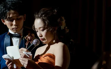 【例文付き】結婚式の「花嫁の手紙」書き方や長さの目安・文字数のポイント