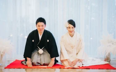 結婚式で人気の和装衣裳は？前撮りのおすすめロケーションも【7月21日は「神前結婚式の日」】