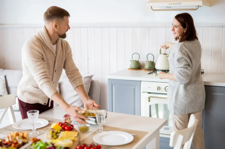 同棲カップルや共働き夫婦の家事分担がうまくいくコツは?家事分担アイデア集