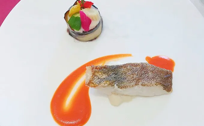 メインの魚料理