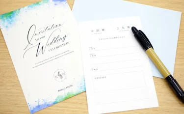 結婚式招待状の返信はがきの書き方やマナーは？メッセージ実例もご紹介