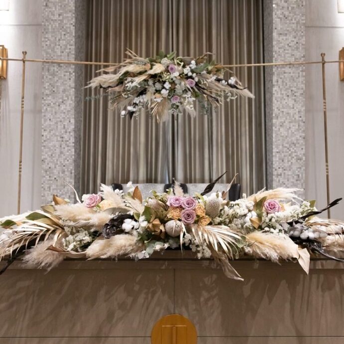 秋冬のウェディングにおすすめ♡パンパスグラス メインテーブル  