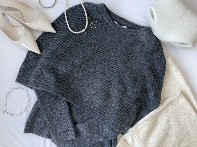 顔合わせの服装