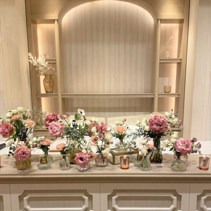 ピンク系メインテーブル装花10選♡可愛らしさ重視の花嫁にもおすすめ 