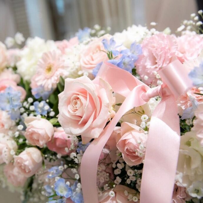 ピンク系メインテーブル装花10選♡可愛らしさ重視の花嫁にもおすすめ 