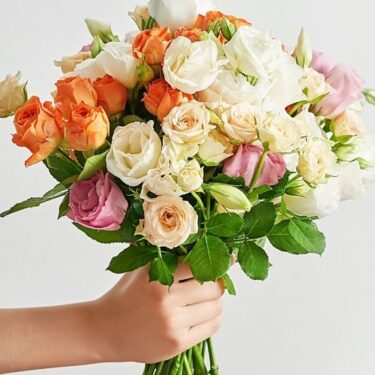 花束の値段。大きさやシーン別の相場とプレゼントにおすすめの花