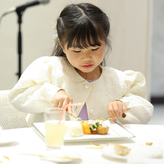 子供と学ぶ初めてのフレンチテーブルマナー