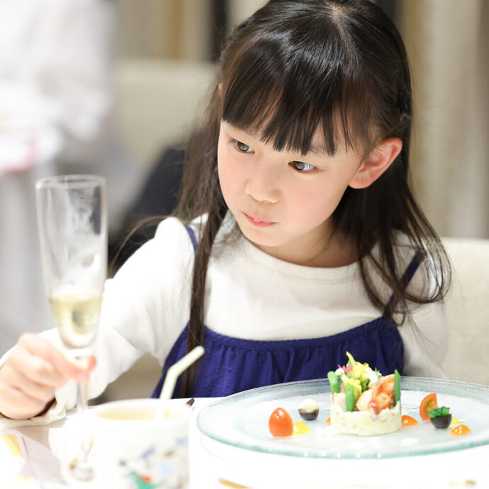 子供と学ぶ初めてのフレンチテーブルマナー