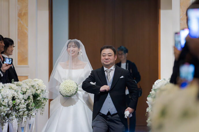 TATSUさんと足立梨花さんの結婚式レポート