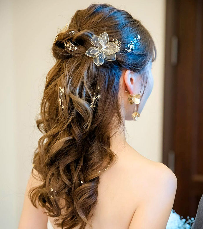 花嫁のハーフアップ