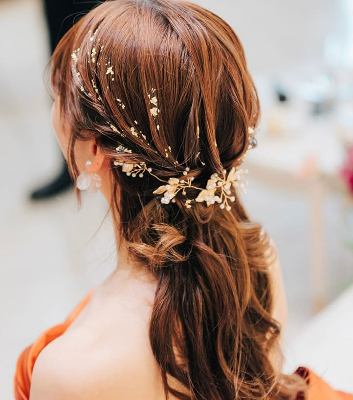 花嫁のハーフアップ