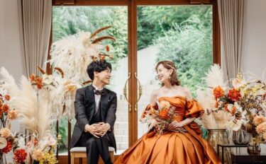 秋ならでの結婚式アイデア｜装花・ドレス・演出を紹介