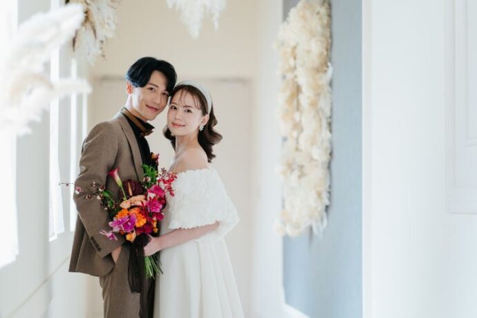 SNS　結婚報告　カップル
