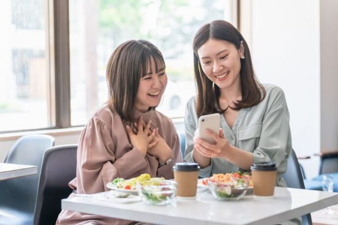 SNS 結婚報告 友人