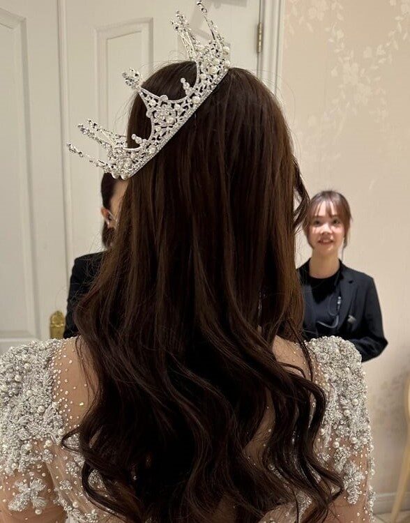 ダウンヘア　花嫁