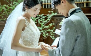 大人婚で叶う上質な結婚式！30代・40代・50代の花嫁に人気の式場や演出を紹介