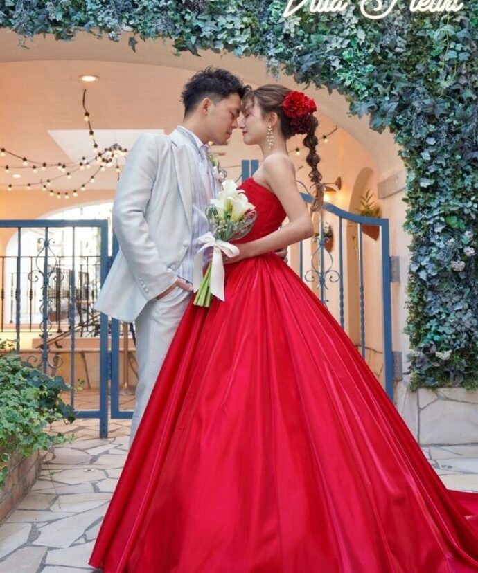 ウェディングドレス カラードレス 新婦 結婚式 披露宴 美品 レッド 