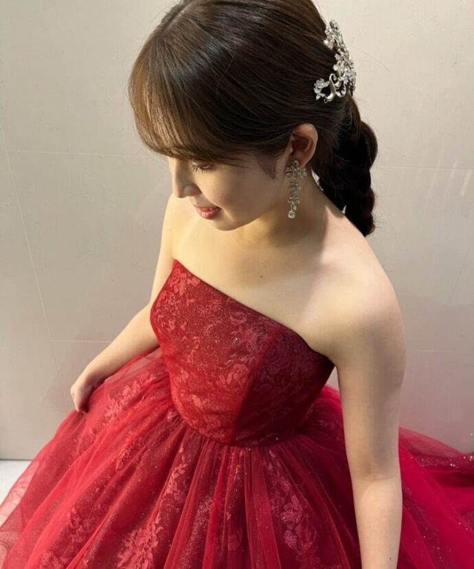 美品！ イブニングドレス ワインレッド エレガント 優雅なシルエット  